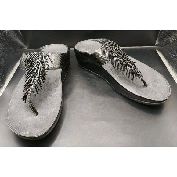 FitFlop Shoes - Fitflop Womens Rumba Sandals Sz 7 Black Leather Beaded Thong Toe Post Slide